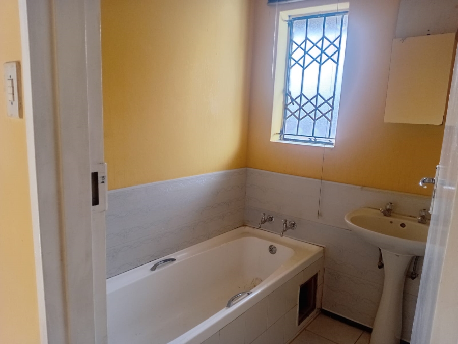 3 Bedroom Property for Sale in Mmabatho Unit 10 North West